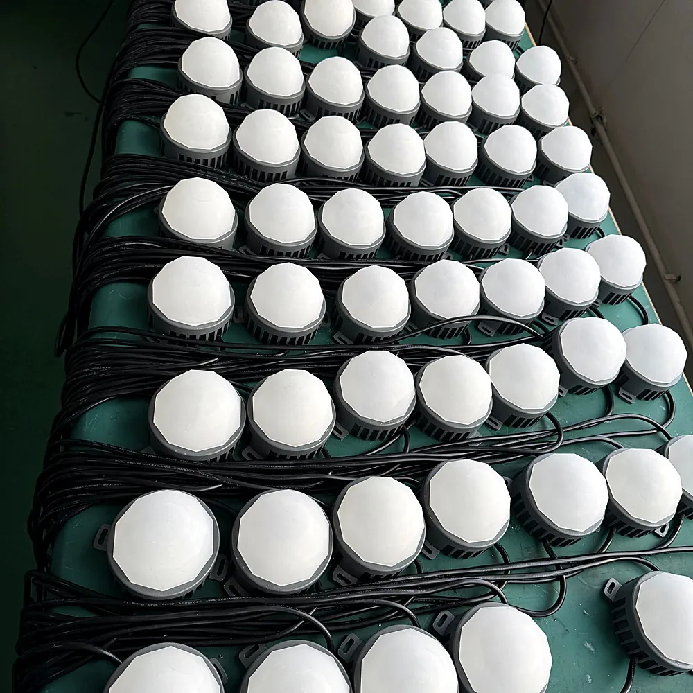 100mm Diamond RGB LED Point Light thumbnail 3